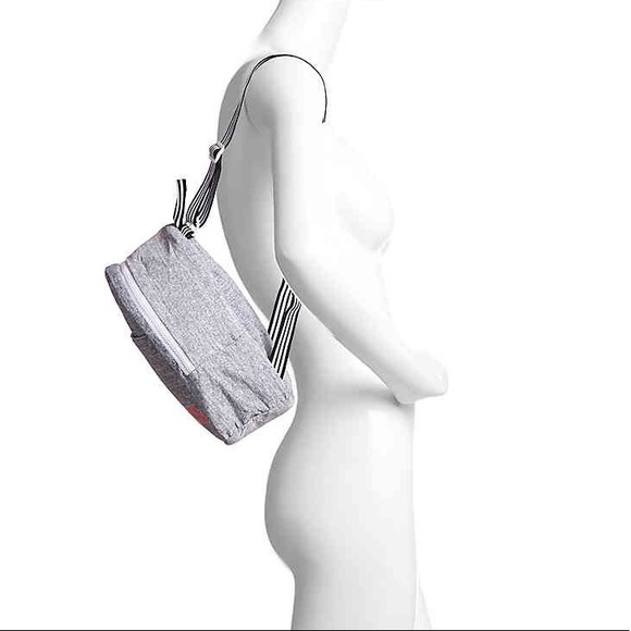 Adidas Core Mini Backpack NWT - Picture 3 of 8